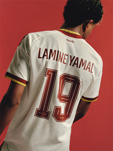 スペイン代表 アウェイギャラリーイメージ