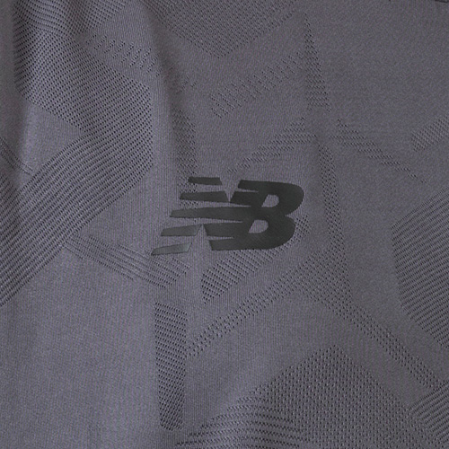 Black Out ジャガードメッシュニットショートスリーブTシャツ