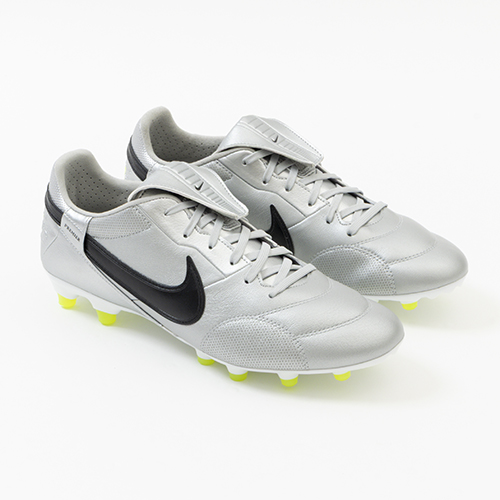 ナイキ プレミア 3 FG