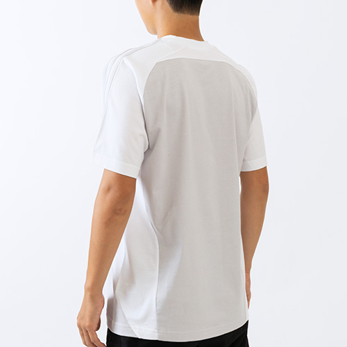 レアル・マドリード URBAN PURIST Tシャツ