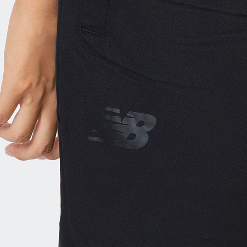 Black Out ストレッチウーブンパンツ