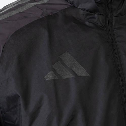 TIRO25 コンペティション KM ウインドジャケット