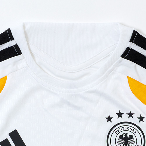 キッズ ドイツ代表 TIRO26 トレーニングジャージー