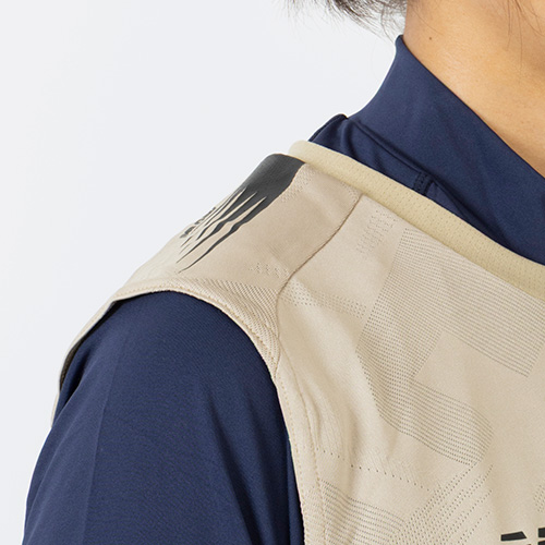 Black Out ジャガードメッシュニットノースリーブシャツ