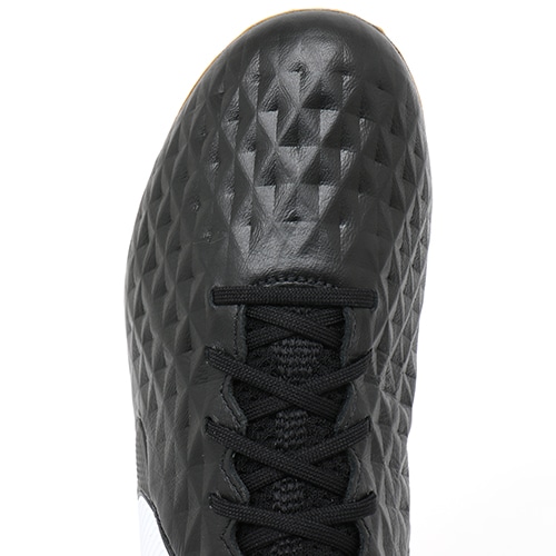 ナイキ レジェンド 8 エリート TC FG