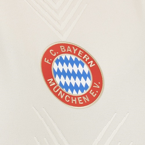 24-25 バイエルン・ミュンヘン TIRO24 PROトレーニングジャージー