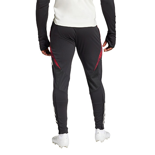 24-25 マンチェスター・ユナイテッド TIRO24 トレーニングパンツ