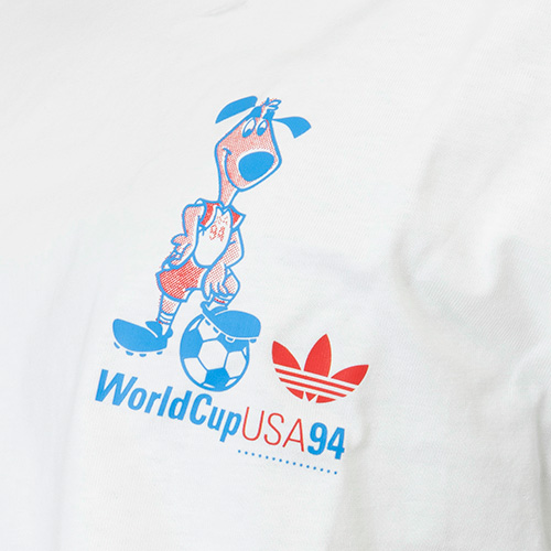 FIFA ワールドカップ 26 STRIKER マスコット 半袖Tシャツ