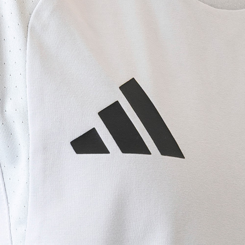 TIRO トラベル Tシャツ