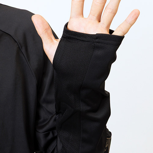 KINGTOUCH TR 1/4ジップトップ