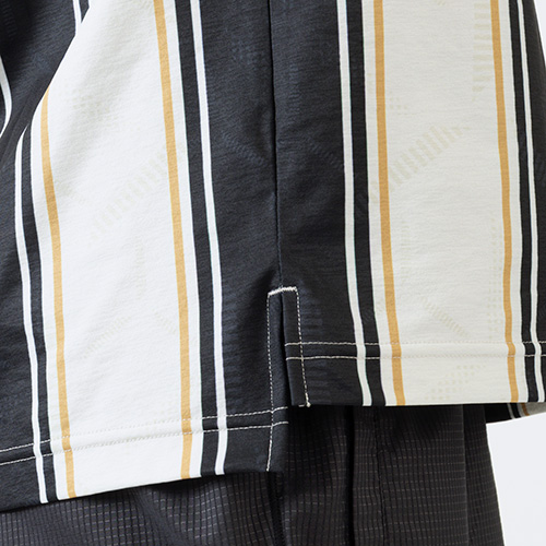 Black Out グラフィック ショートスリーブシャツ