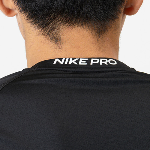 NIKE PRO ウォーム L/S クルー