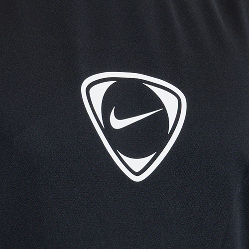 アカデミー+ トップ