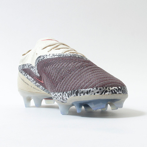 ファントム 6 LOW エリート FG NU3