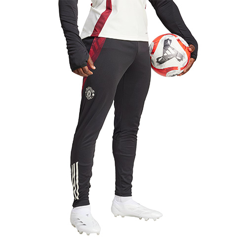 24-25 マンチェスター・ユナイテッド TIRO24 トレーニングパンツ