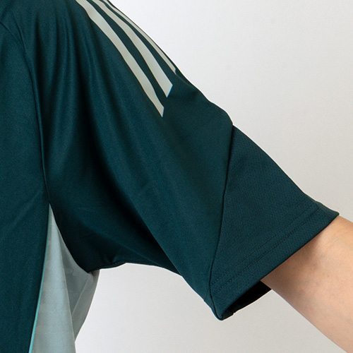 25-26 アーセナルFC トレーニングジャージー