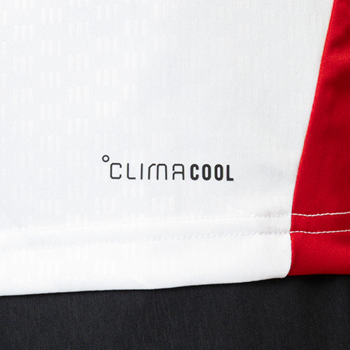 ドイツ代表 TIRO26 トレーニングジャージー