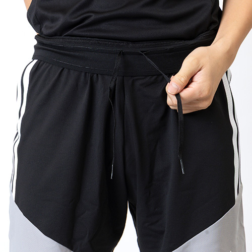 TIRO プロ トレーニングショーツ