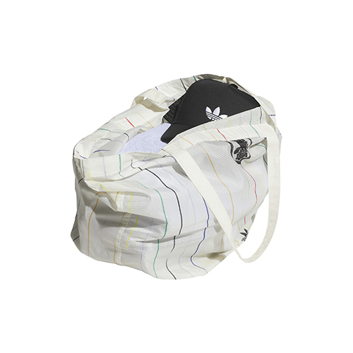 アディダス サッカー日本代表 2026 アウェイ パッカブルバッグ