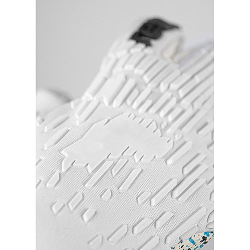 アトラクト フリーゲル フュージョン