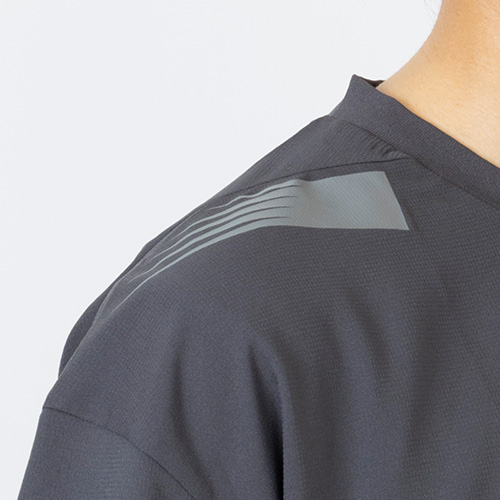 Black Out Premier Edition テクニカルウーブンショートスリーブTシャツ