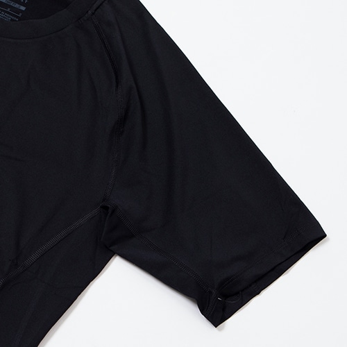 NIKE PRO タイト 半袖トップ