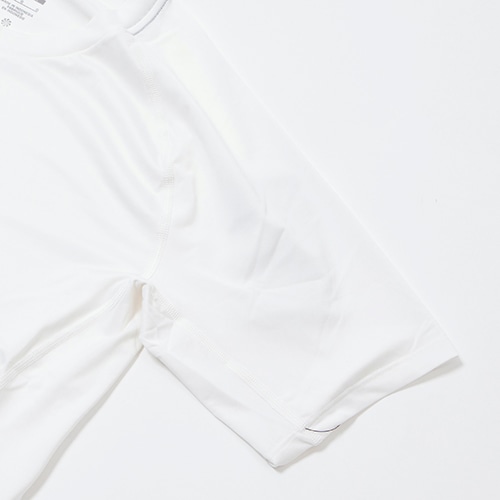 NIKE PRO タイト 半袖トップ