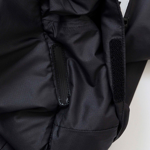 キッズ TIRO26 リーグ ウインドブレーカー