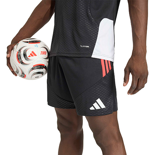 TIRO26 コンペティション ショーツ