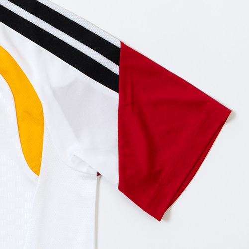 キッズ ドイツ代表 TIRO26 トレーニングジャージー