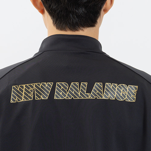 Black Out ストレッチニットハーフジップトップ