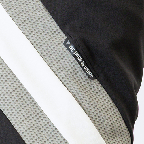 THE THIRD ウォームアップハーフジップトップ