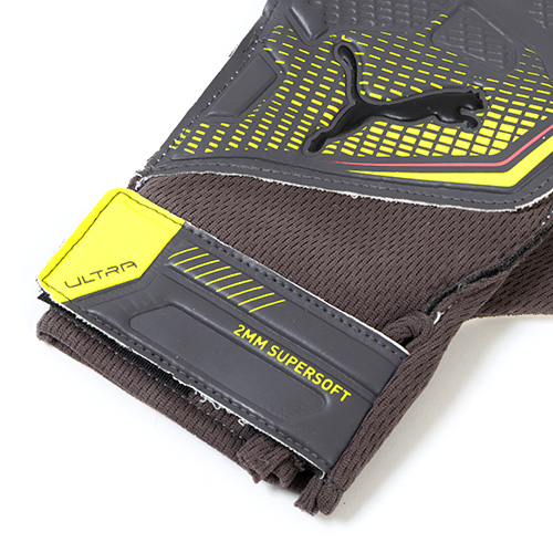 ウルトラ プレイ RC