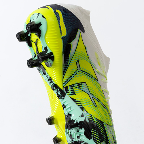 フューチャー 9 アルティメット CREATIVITY AG