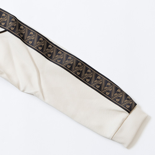 ジュニア マンチェスター・シティ KING アンセムジャケット