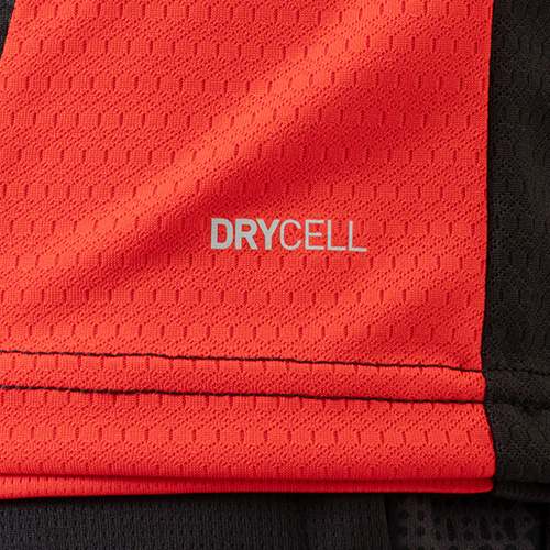 25-26 ACミラン トレーニング1/4ジップトップ