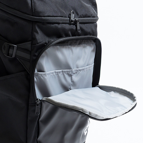 トップローディングバックパック 40L