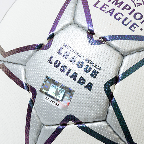 フィナーレ 25周年 リーグ ルシアーダ(4号球)