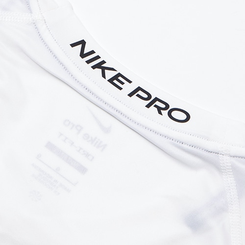 NIKE PRO タイト 半袖トップ