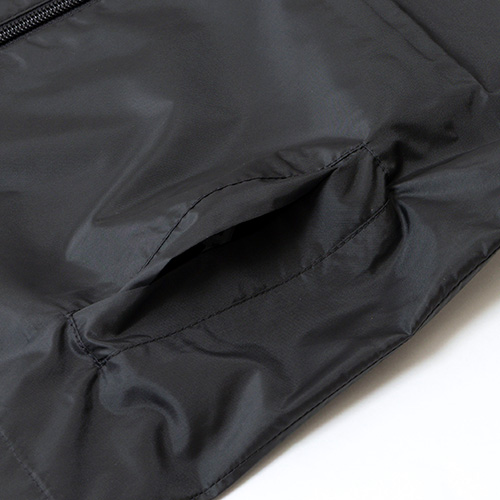 K スモールロゴ レインジャケット