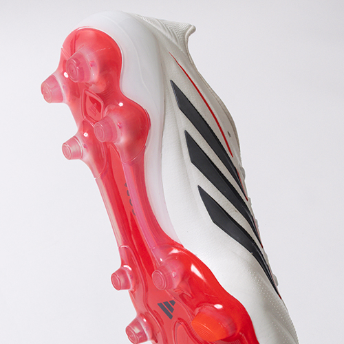 コパ ピュア 4 ELITE HG/AG JAPAN