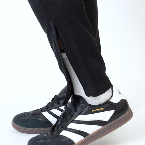 マンチェスター・ユナイテッド LIFESTYLER トラックパンツ