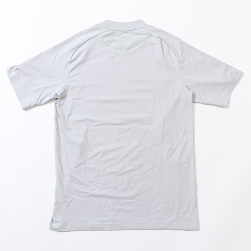 TIRO トラベル Tシャツ