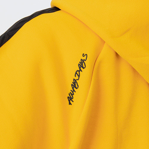 AWAY DAYS スウェットフーディートップ