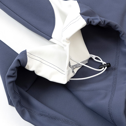 AWAY DAYS ハーフジップトップ