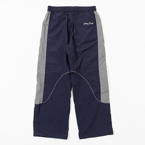 AWAY DAYS ナイロンウーブンロングパンツ