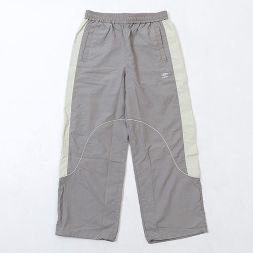 AWAY DAYS ナイロンウーブンロングパンツ