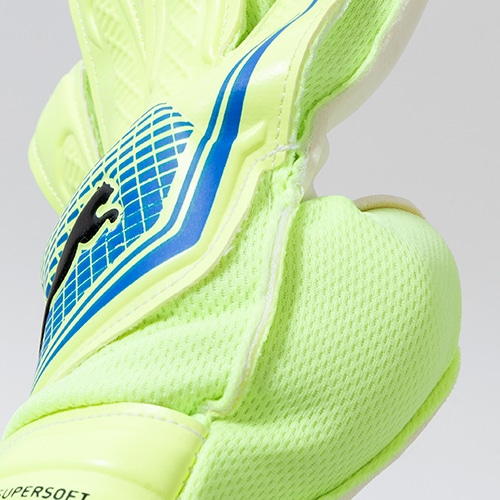 ウルトラ プレイ RC