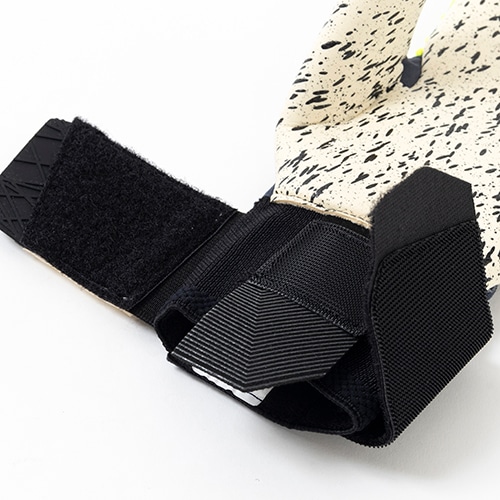 プレディクション スーパーグリップ+ ハーフネガティブ