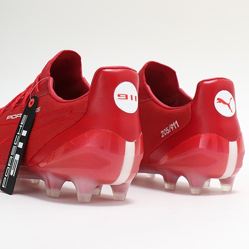 E) プーマ キング プラチナム 911 L